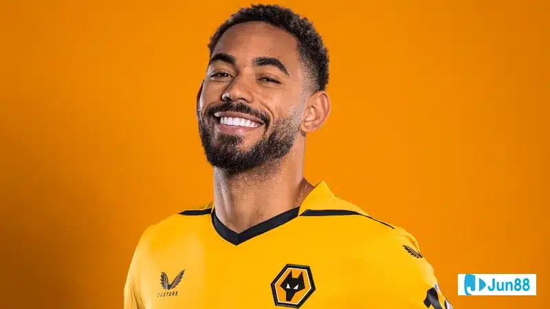 Matheus Cunha trong trang phục đội tuyển Brazil chuẩn bị cho trận